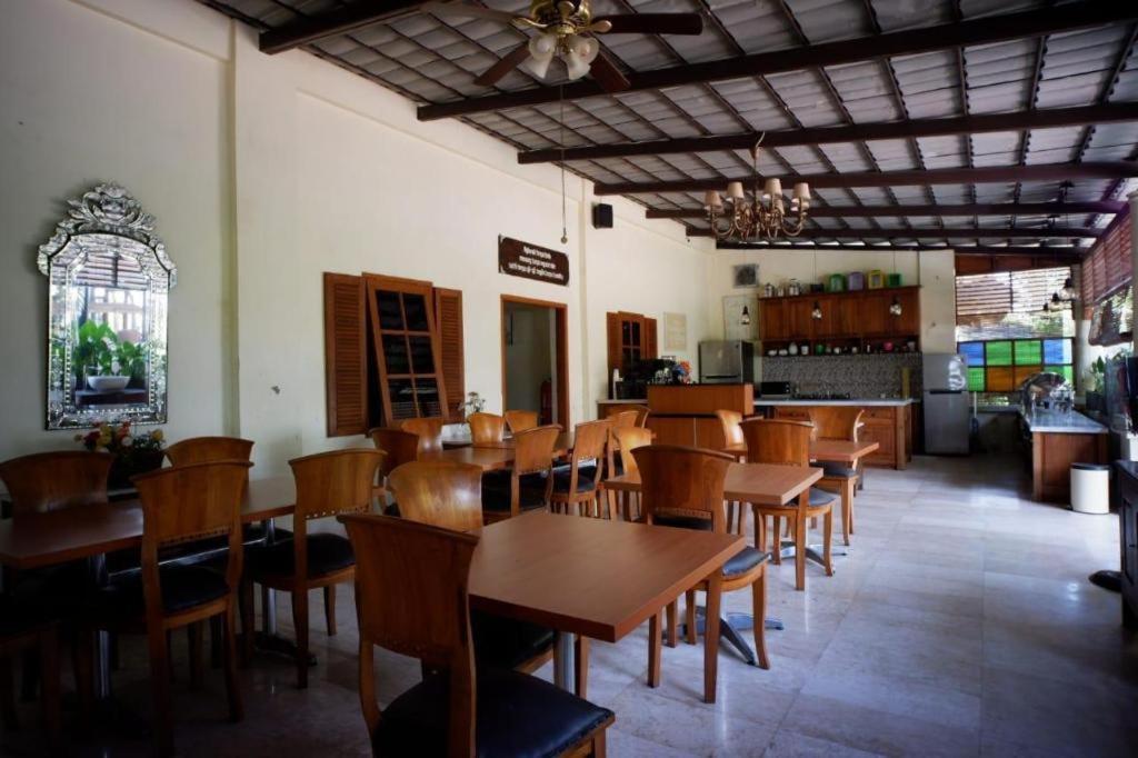 Griya Gendhis Saraswati Boutique Hotel Klaten エクステリア 写真