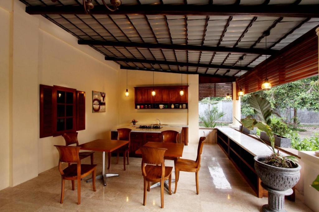 Griya Gendhis Saraswati Boutique Hotel Klaten エクステリア 写真