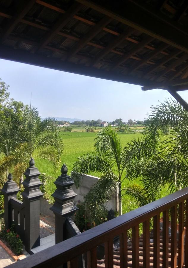 Griya Gendhis Saraswati Boutique Hotel Klaten エクステリア 写真
