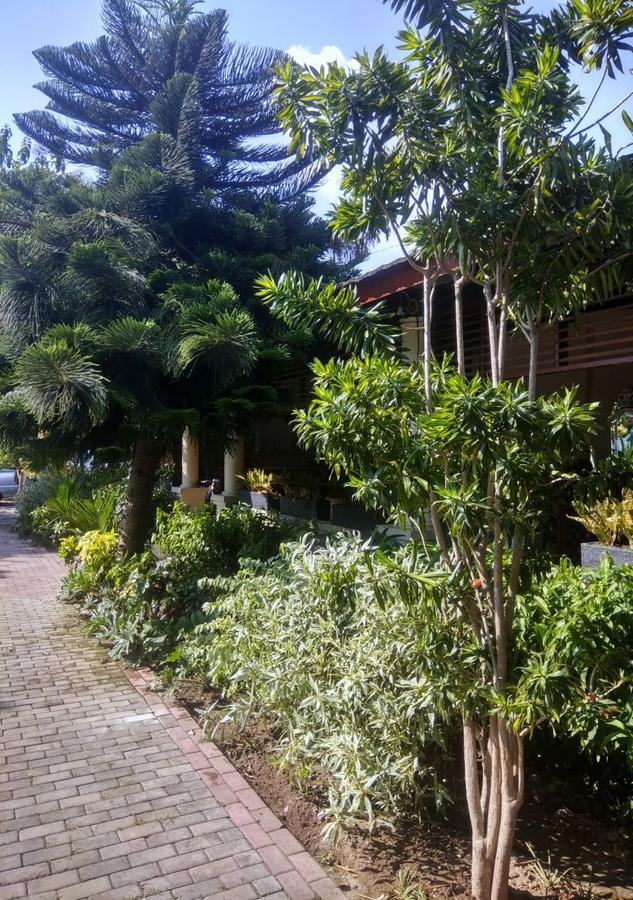 Griya Gendhis Saraswati Boutique Hotel Klaten エクステリア 写真
