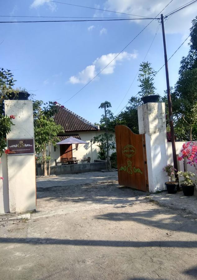 Griya Gendhis Saraswati Boutique Hotel Klaten エクステリア 写真